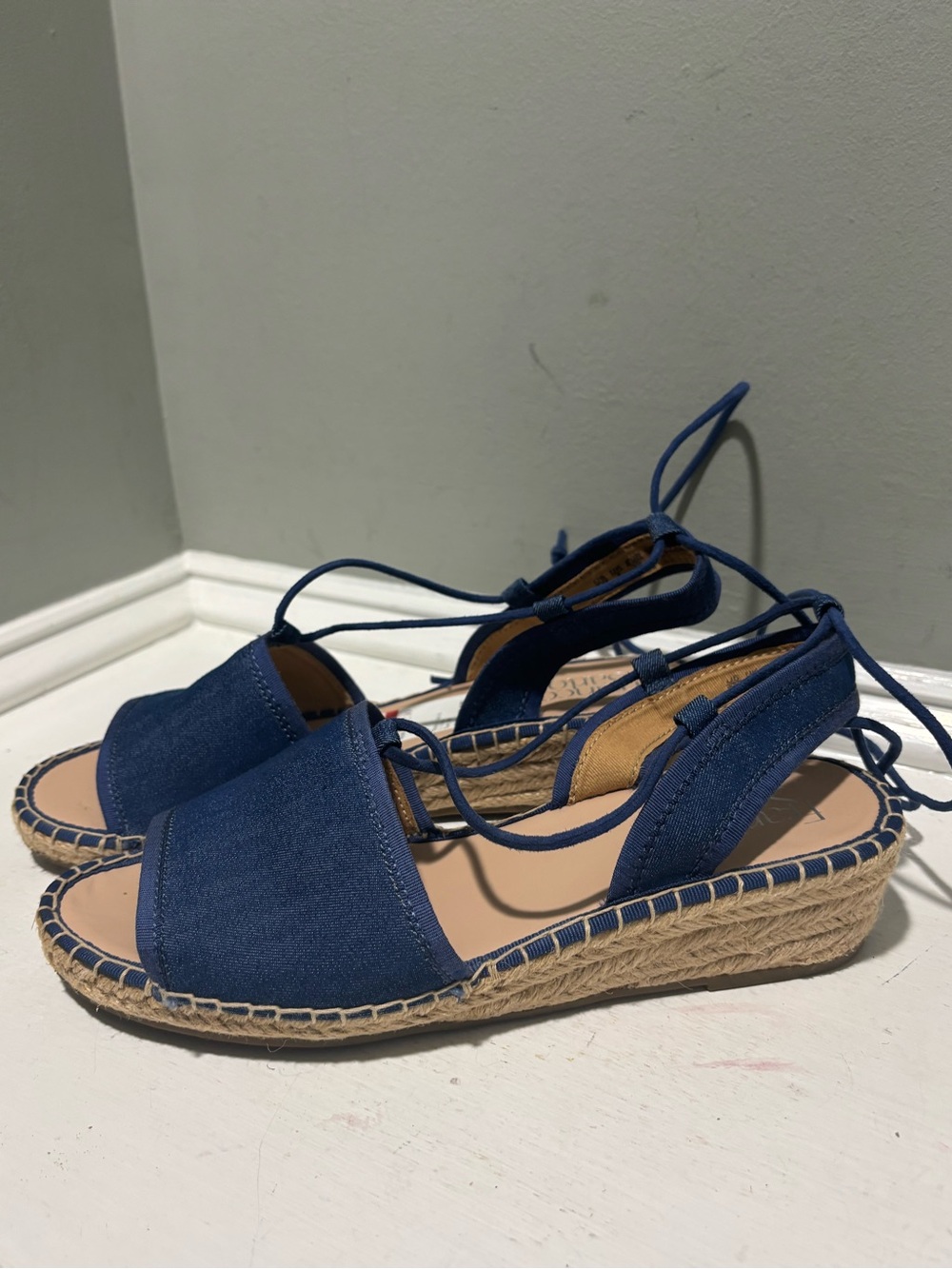 Franco Sarto Women’s Blue Espadrille Lace-Up Wedge Sandals-size 9